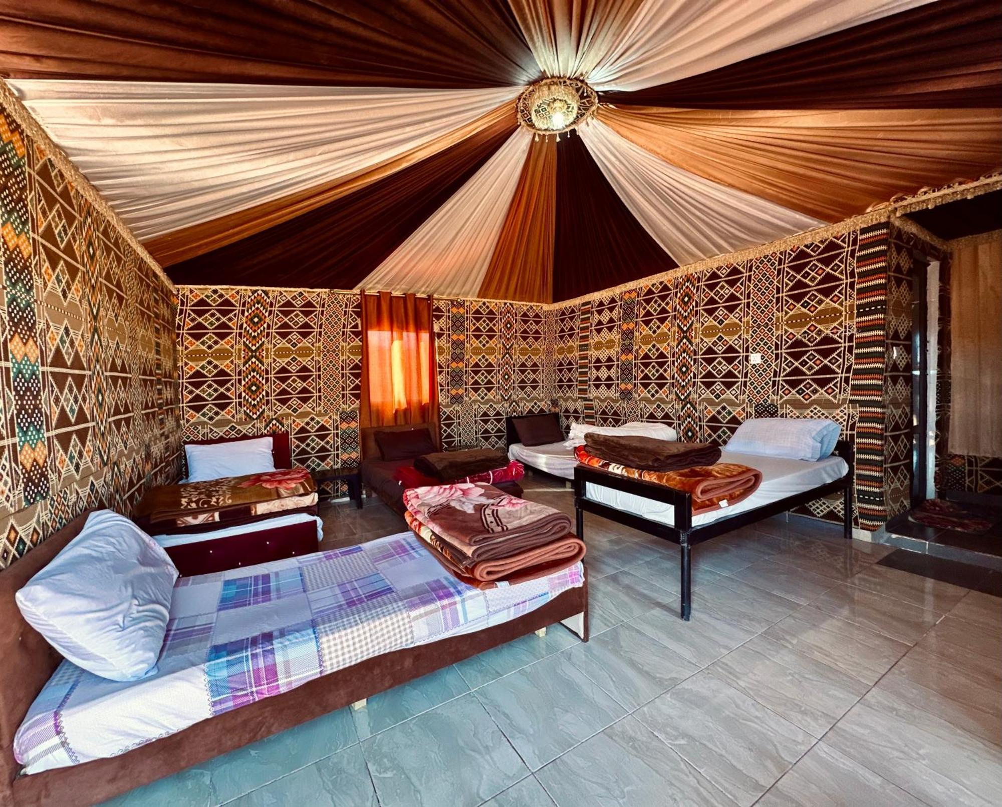 Salameh'S Bedouin Camp Hotel Wadi Rum Buitenkant foto