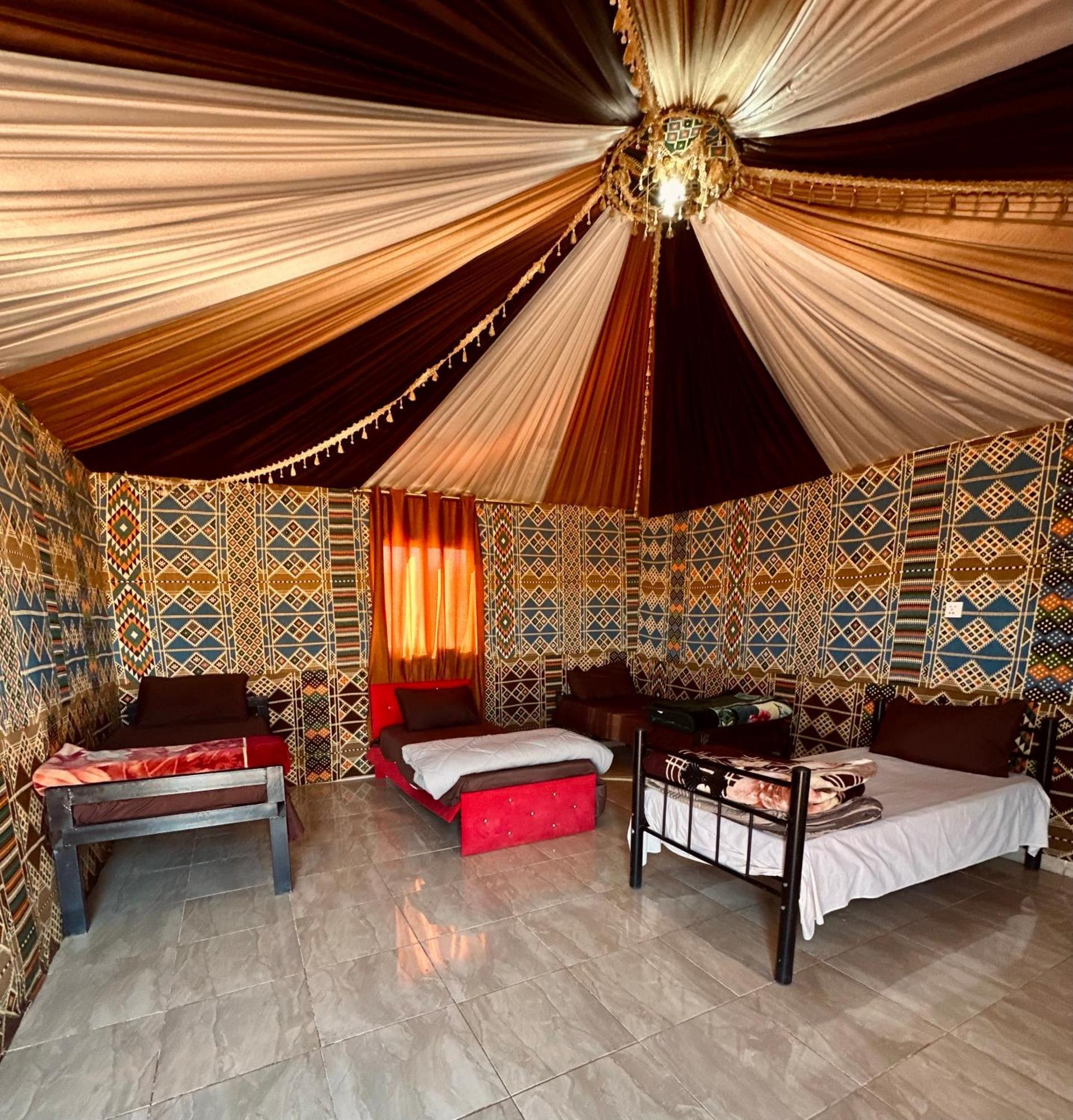 Salameh'S Bedouin Camp Hotel Wadi Rum Buitenkant foto